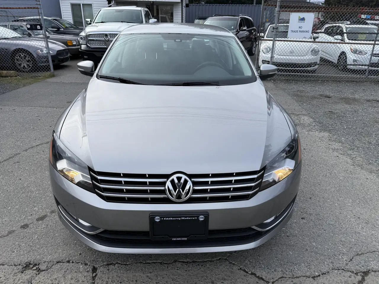 Volkswagen Passat снимка Volkswagen Passat