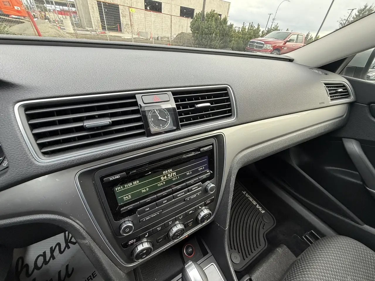 Volkswagen Passat снимка Volkswagen Passat