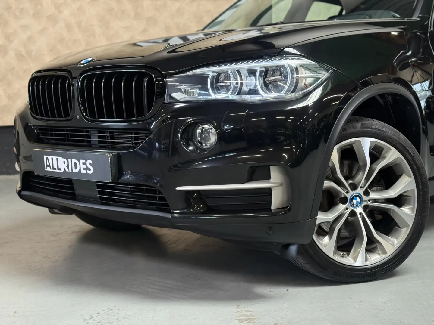 BMW X5 XDrive40e iPerformance High Executive | BTW | pano Černá - 2
