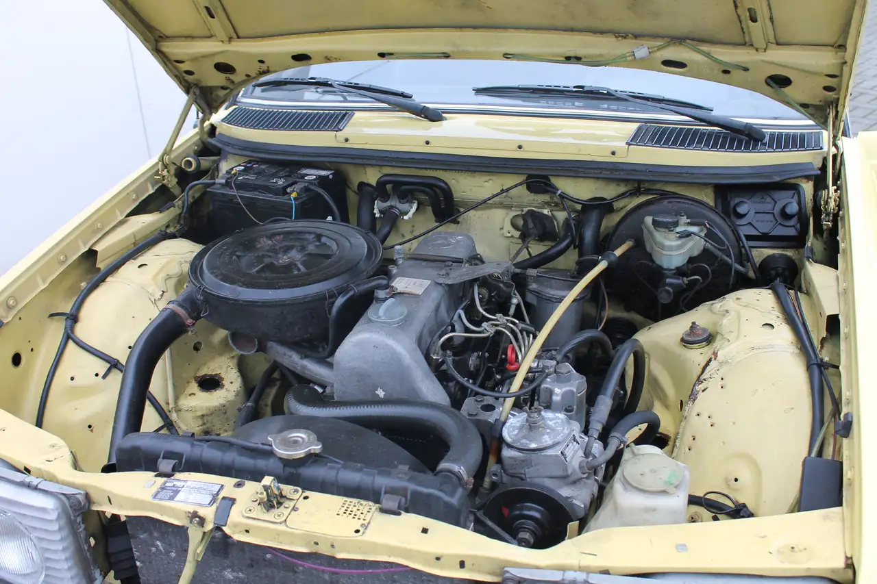Mercedes-Benz 200D 200 D, foto 9