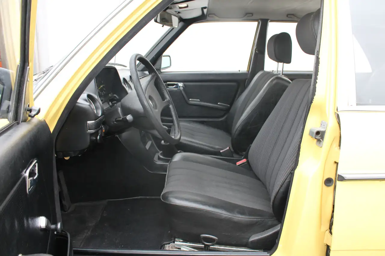Mercedes-Benz 200D 200 D, foto 3