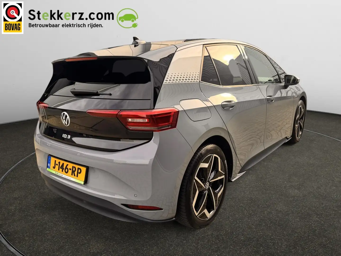 Volkswagen ID.3 First Plus 58 kWh Trekhaak, Camera, SOH 94% Gris - 2