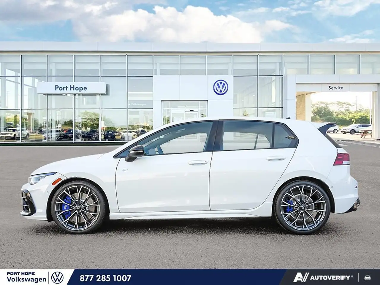 Volkswagen Golf R снимка Volkswagen Golf R
