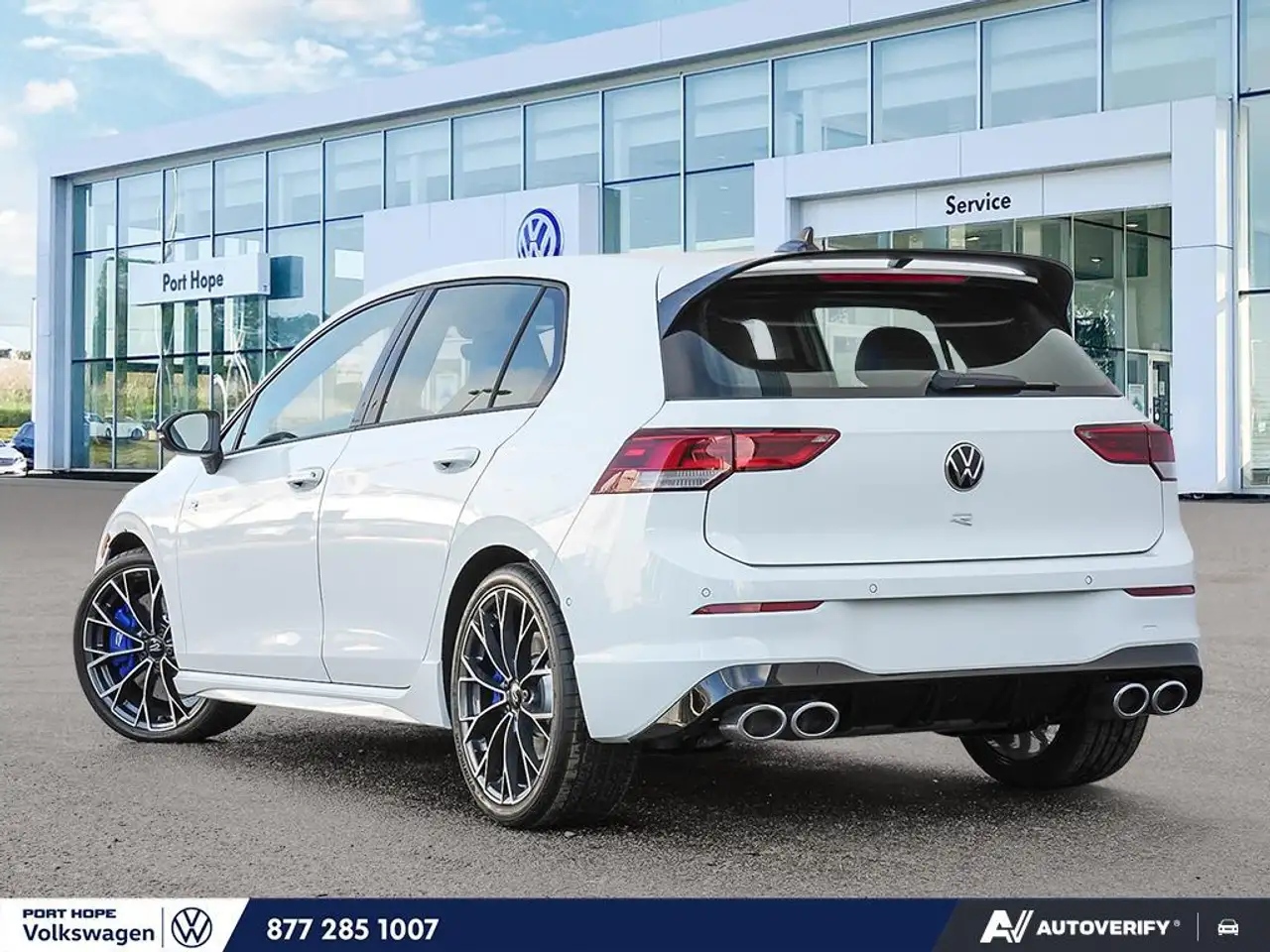 Volkswagen Golf R снимка Volkswagen Golf R
