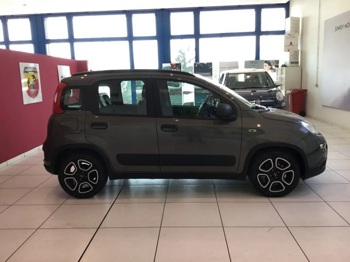 Fiat Panda 1.0 FireFly S&S Hybrid City Life MY21 5 POSTI Grigio - 2