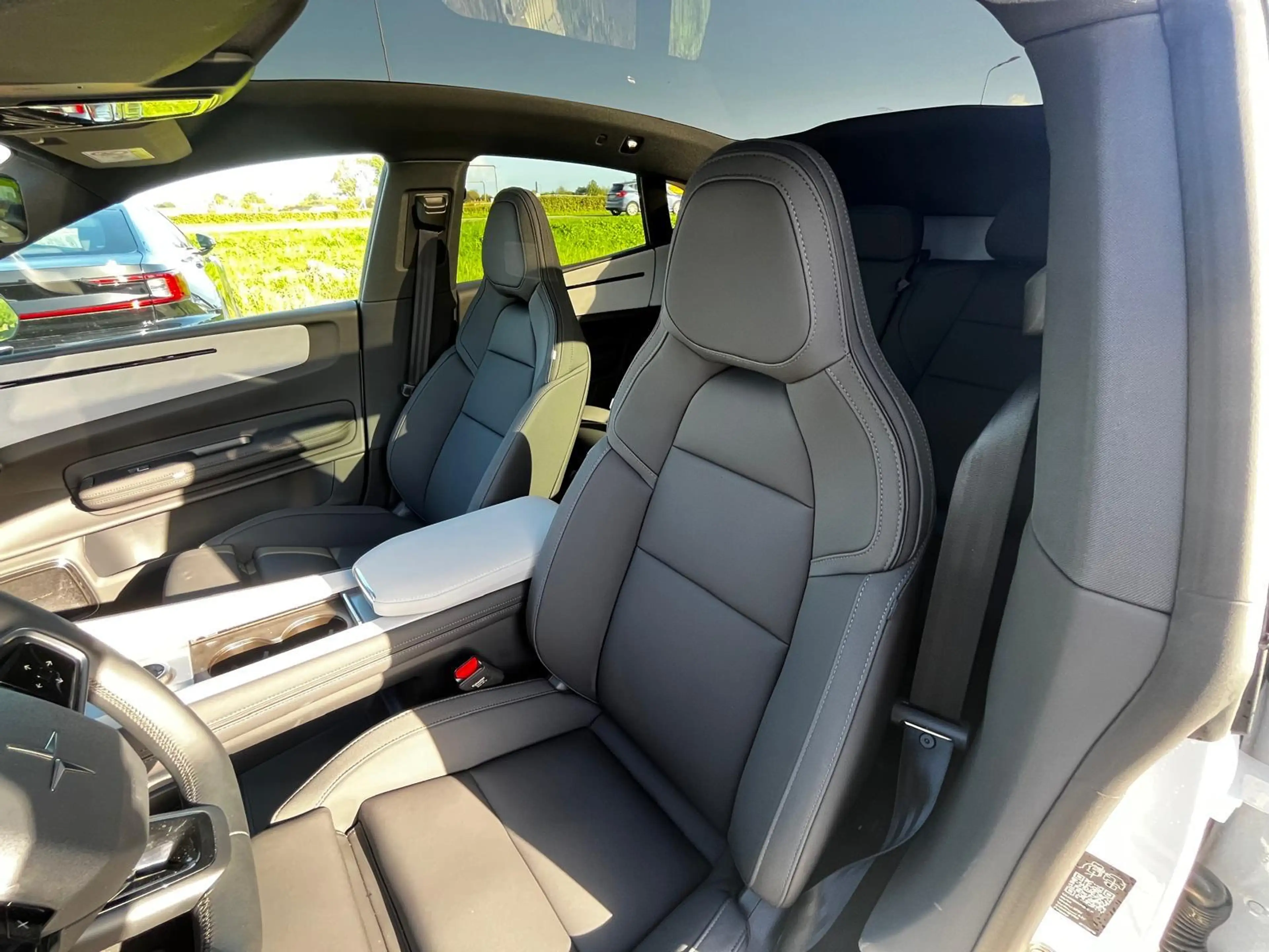 Polestar 4 Long Range Single motor Prime 100 kWh | Harman & K — photo 13