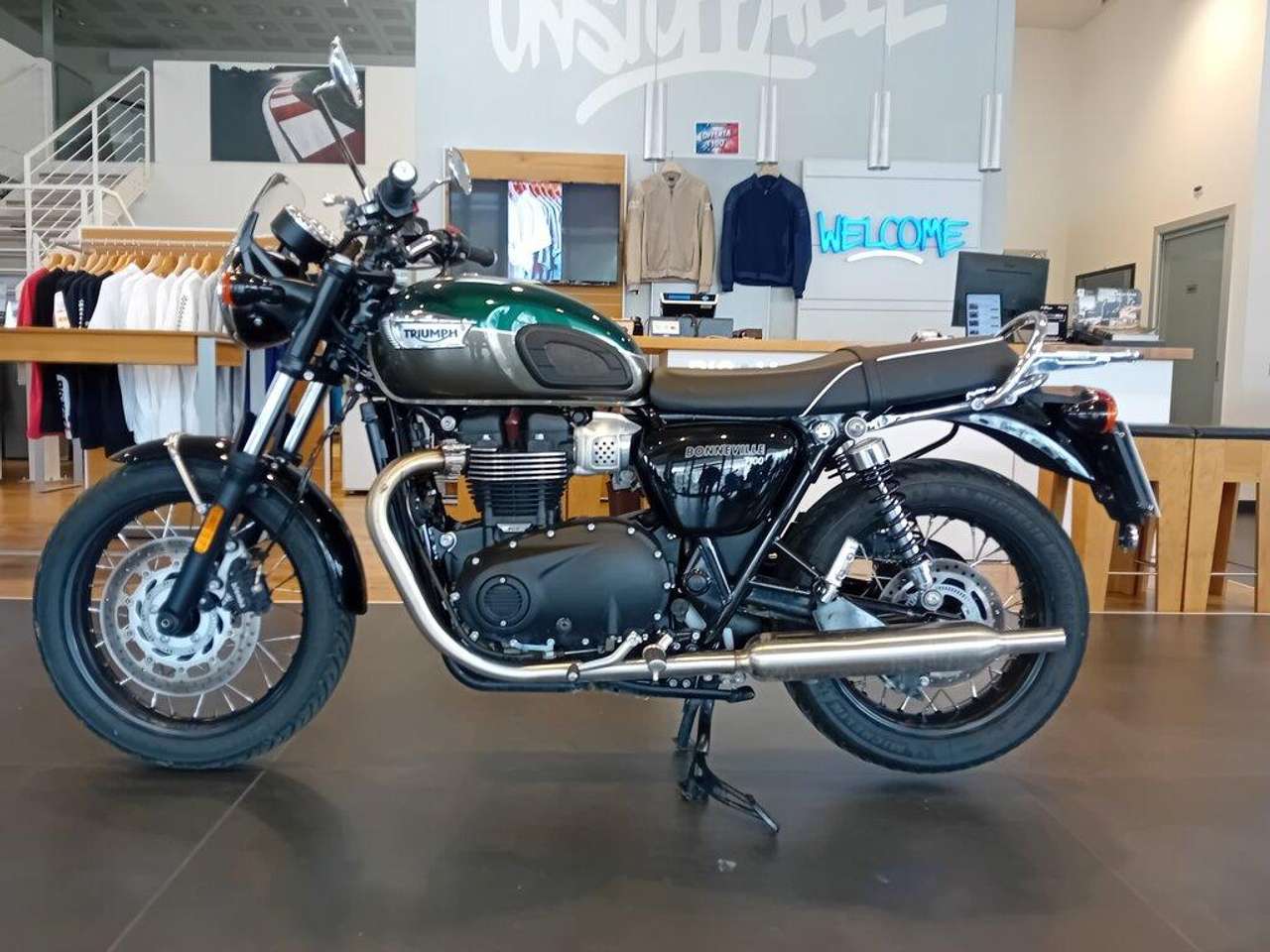 Triumph Bonneville T100 900 E5