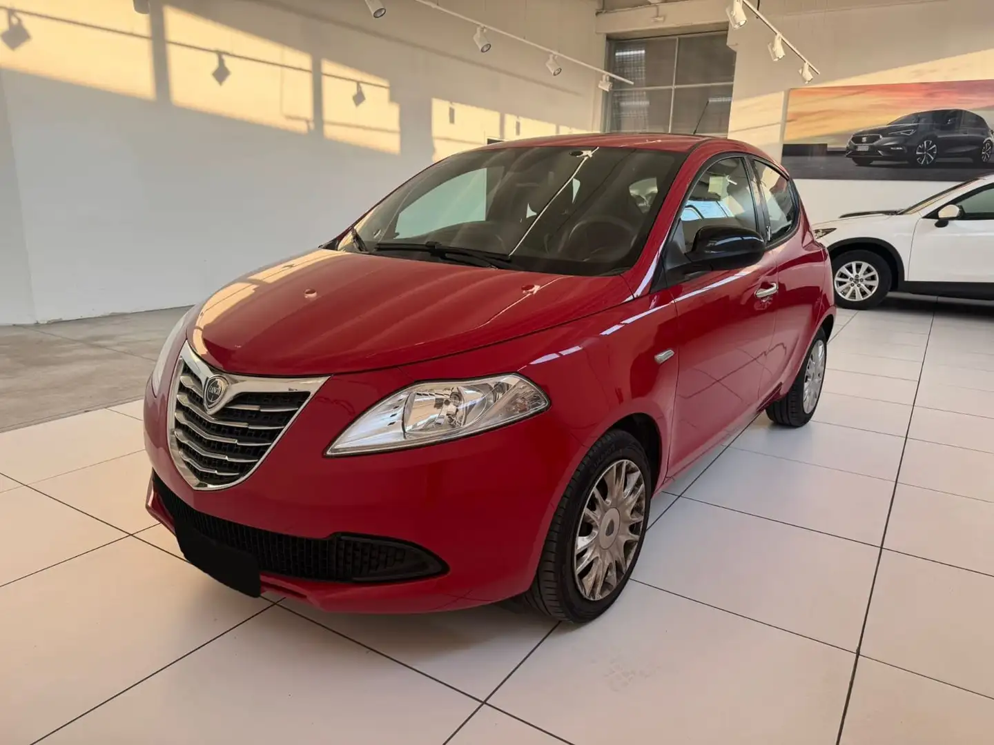 Lancia Ypsilon Ypsilon III  1.2 8v Silver Rosso - 1