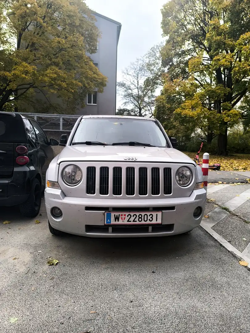 Jeep Patriot 2.0 CRD DPF Limited - 1