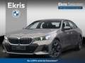 BMW 520 5 Serie Sedan 520i | M Sportpakket | Equipment Pac Grijs - thumbnail 1