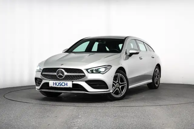 Mercedes-Benz CLA view 2