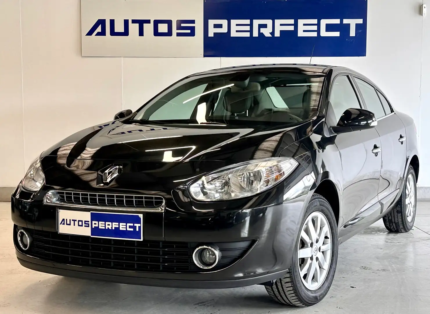 Renault Fluence 1.5 dCi Dynamique 78KW CRUISE AIRCO NAVI PDC Negro - 1