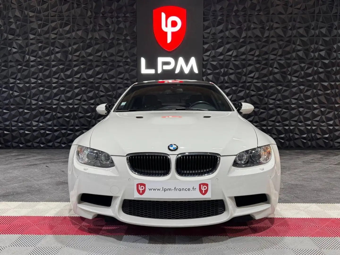 BMW M3 Coupe V (E92M) 420ch Competition Frozen DKG Drivel Blanc - 2