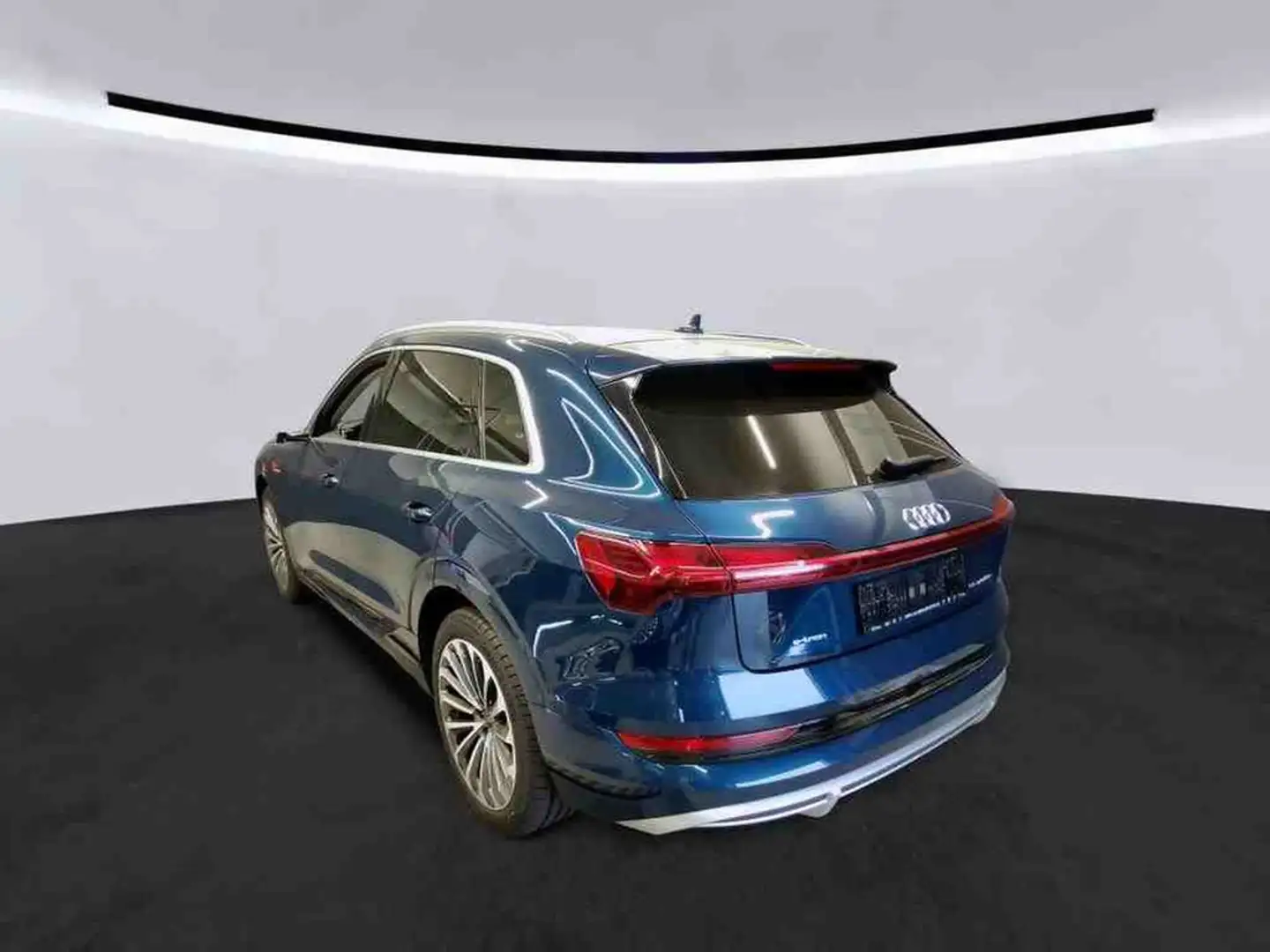 Audi e-tron 55 quattro S line PANORAMA AHK REARVIEW HEAD-UP... Blau - 2