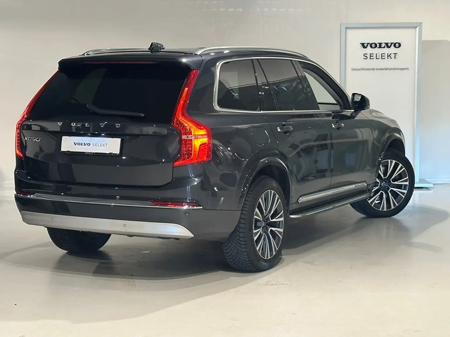 Volvo XC90 T8 Recharge Inscription Grijs - 2