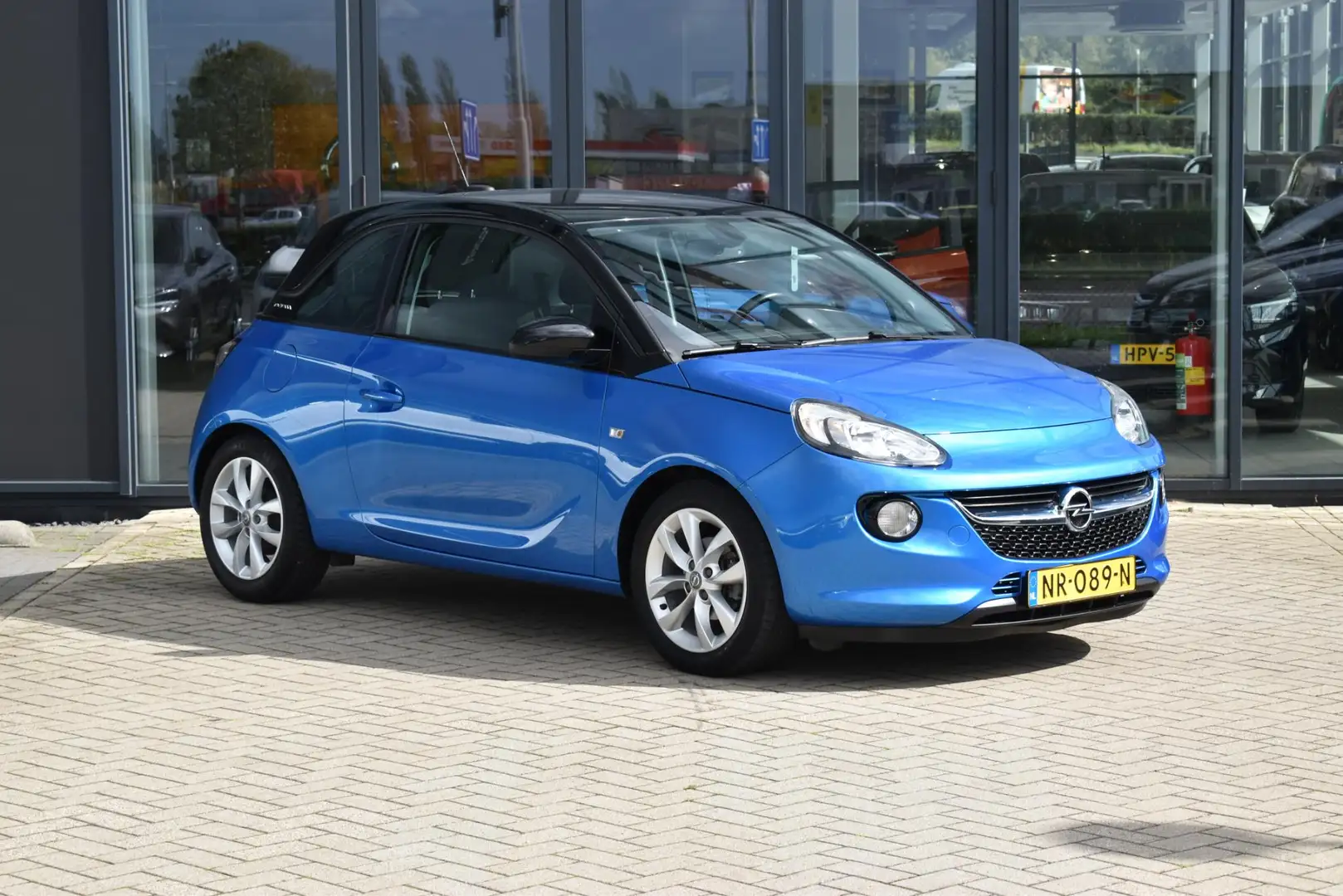 Opel Adam 1.0 Turbo Jam Favourite AIRCO / PDC / CARPLAY Blau - 2