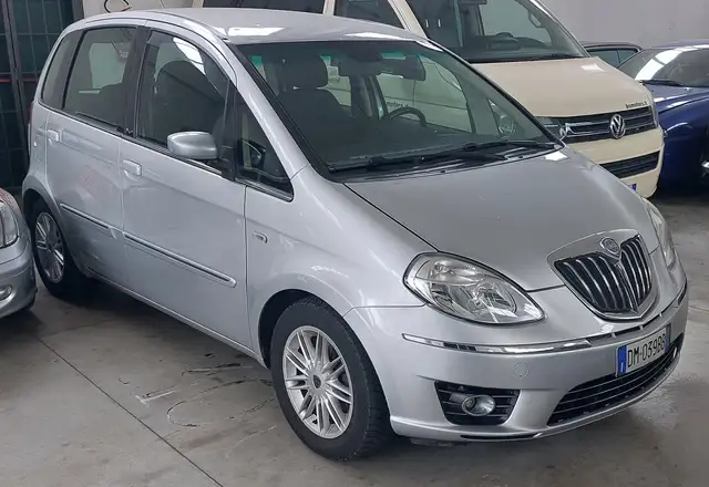 Lancia MUSA Musa II 2007 1.4 16v Oro Plus