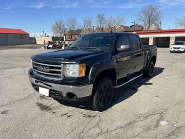 4WD Crew Cab 143.5  SLE