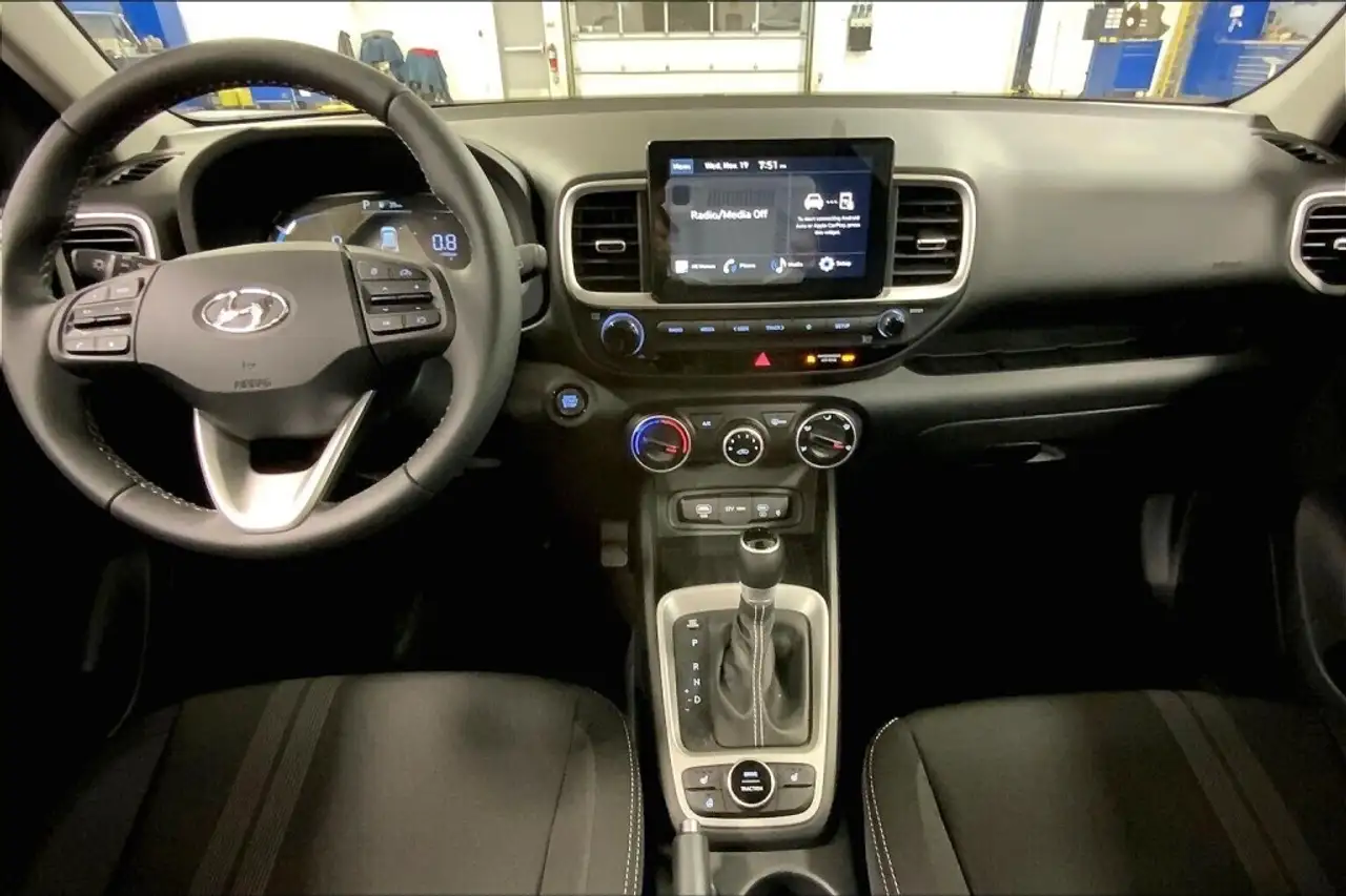 Hyundai Venue снимка Hyundai Venue