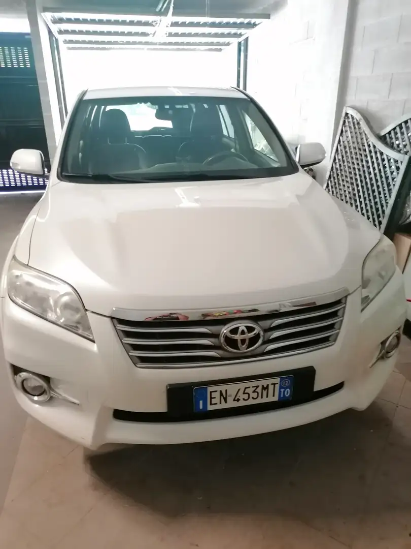 Toyota RAV 4 Rav4 Crossover 2.2 d-cat Style 150cv auto - 1