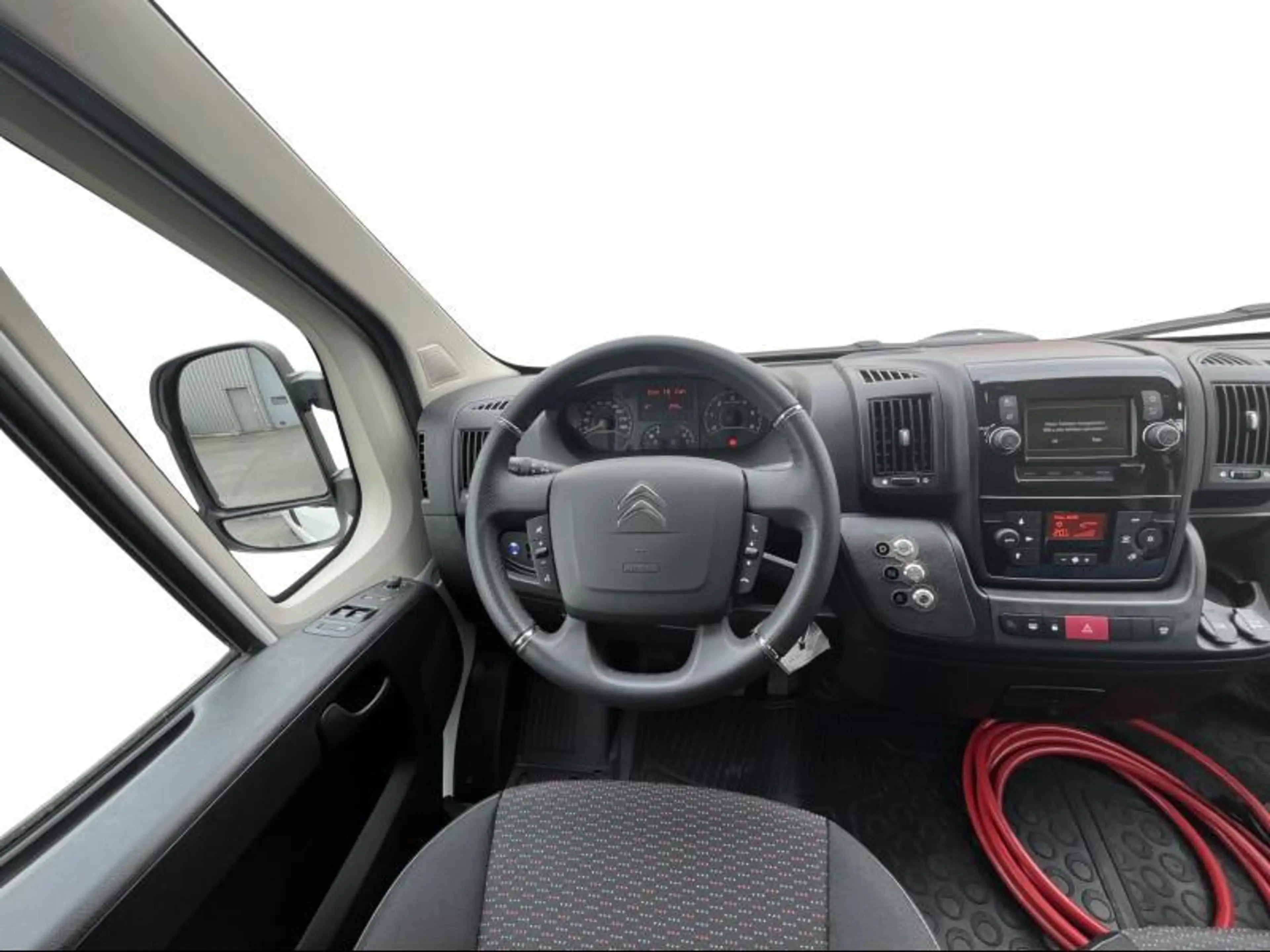 Citroen Jumper E — photo 12