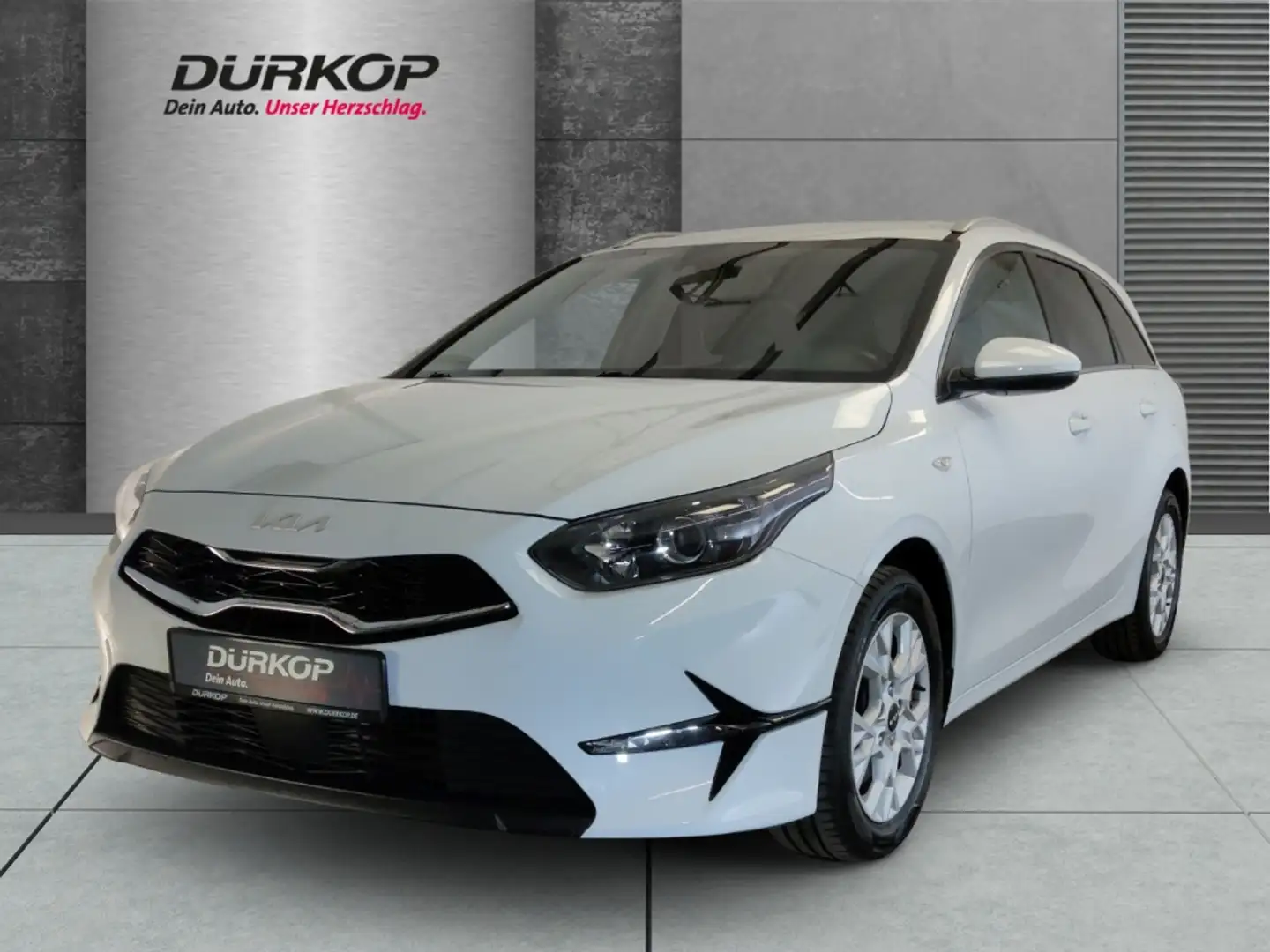 Kia Ceed SW / cee'd SW 1.5T Vision Automatik Navi Mehrzonenklima Digitale Weiß - 1