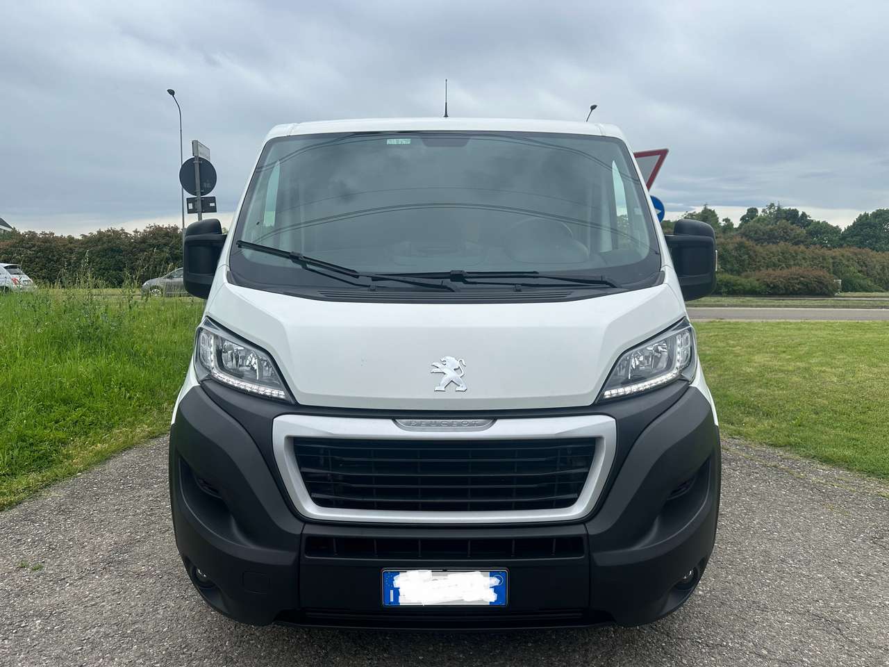 Peugeot Boxer 2.0 HDI PORTATA 1495 KG