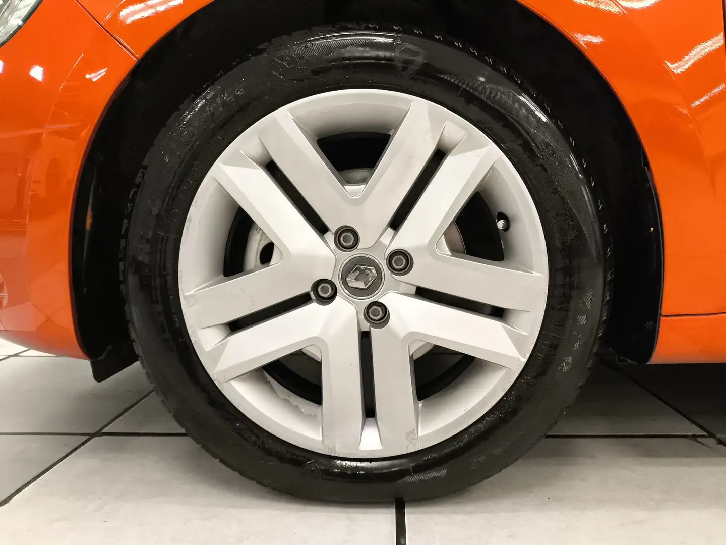 Renault Clio E-TECH Híbrido Intens 103kW Orange - 2