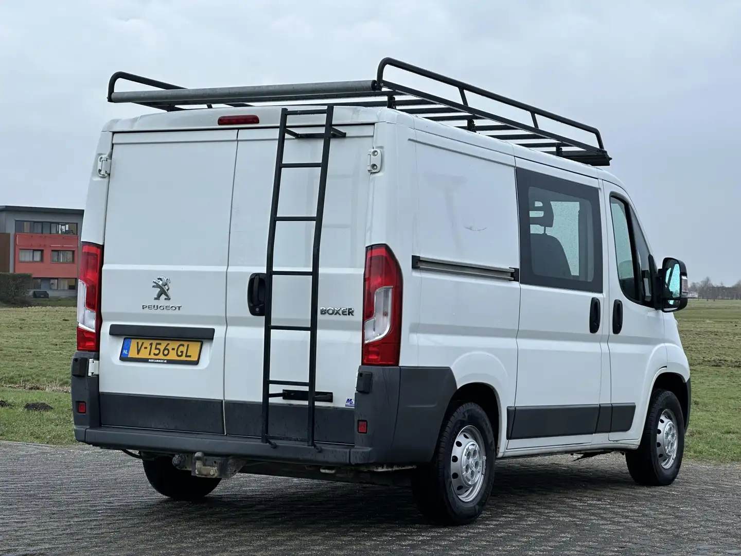 Peugeot Boxer 330 2.0HDI L1H1 DC 7 Persoons Trekhaak Dealeronder - 2