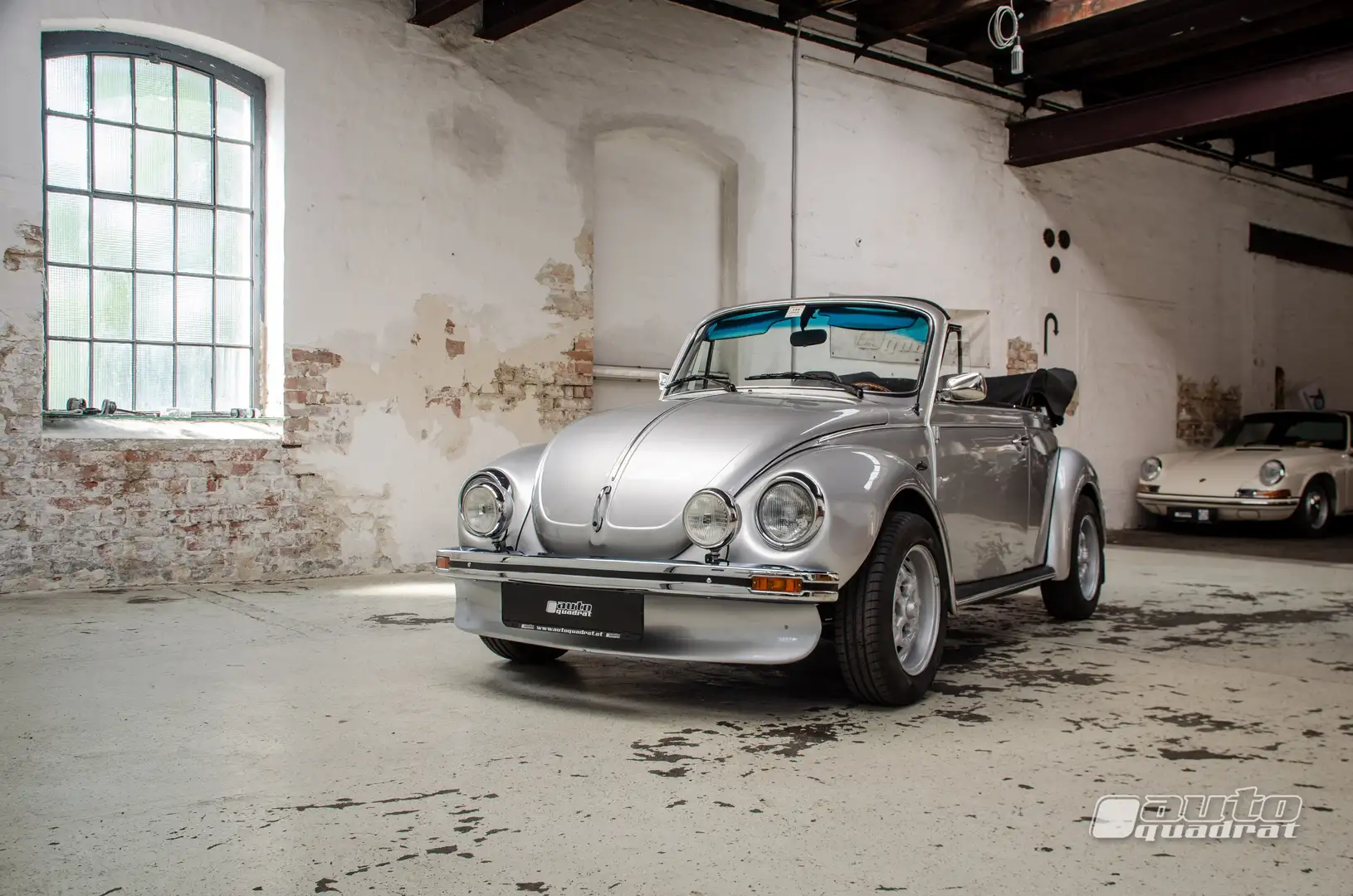 Volkswagen Käfer 1303 Cabrio Silber - 2