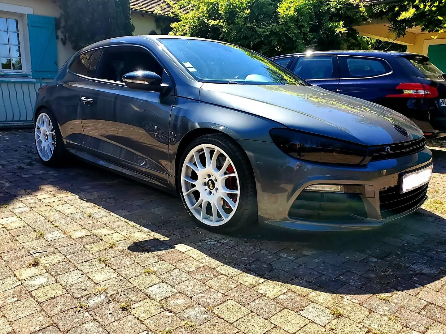 Volkswagen Scirocco 2.0 TSI 265 R 400cv Gris - 1