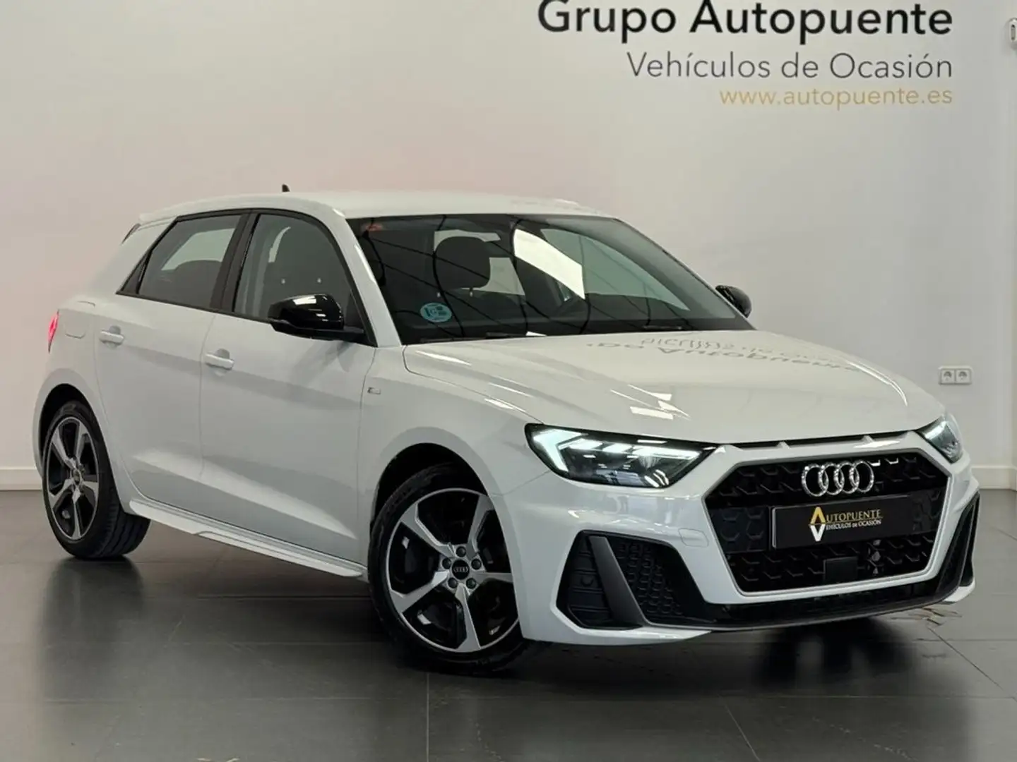 Audi A1 SPORTBACK S LINE Wit - 1