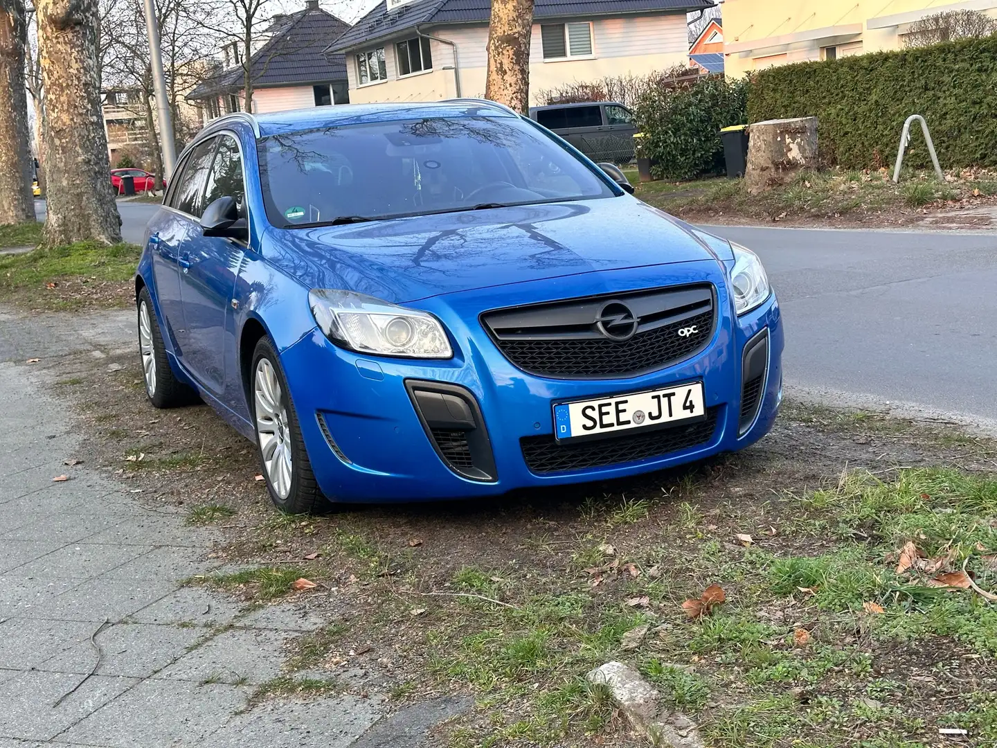 Opel Insignia 2.8 V6 Turbo Sports Tourer 4x4 Aut. OPC Unlimited Bleu - 2