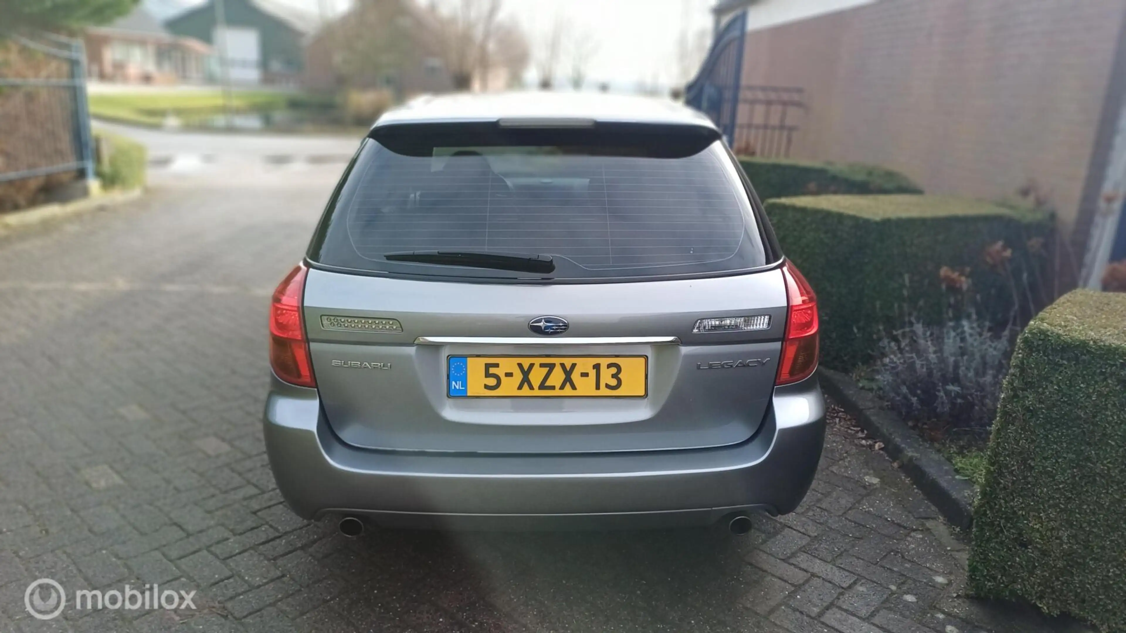 Subaru Legacy Touring Wagon 2.0R Comfort — photo 4