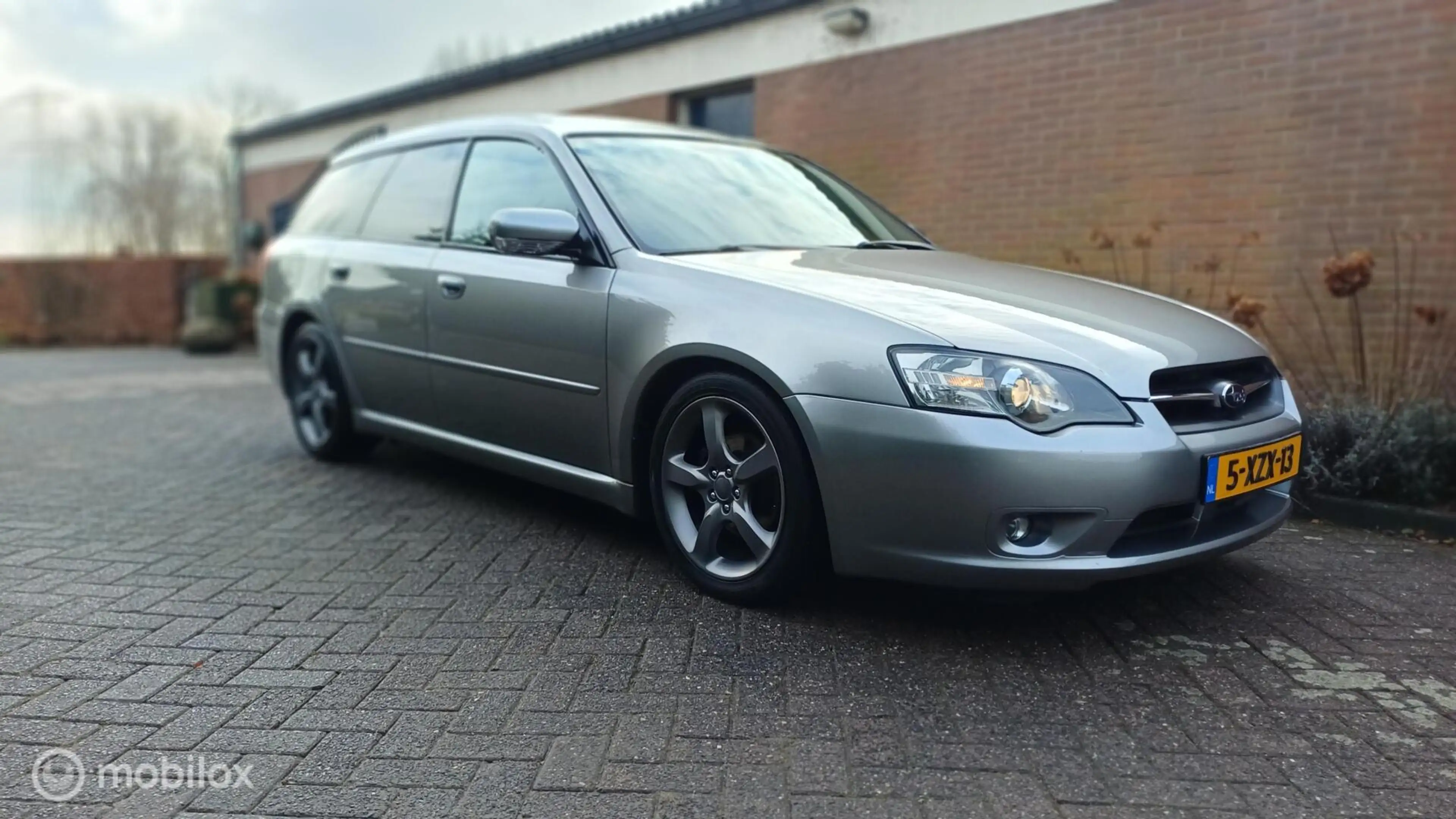 Subaru Legacy Touring Wagon 2.0R Comfort — photo 8