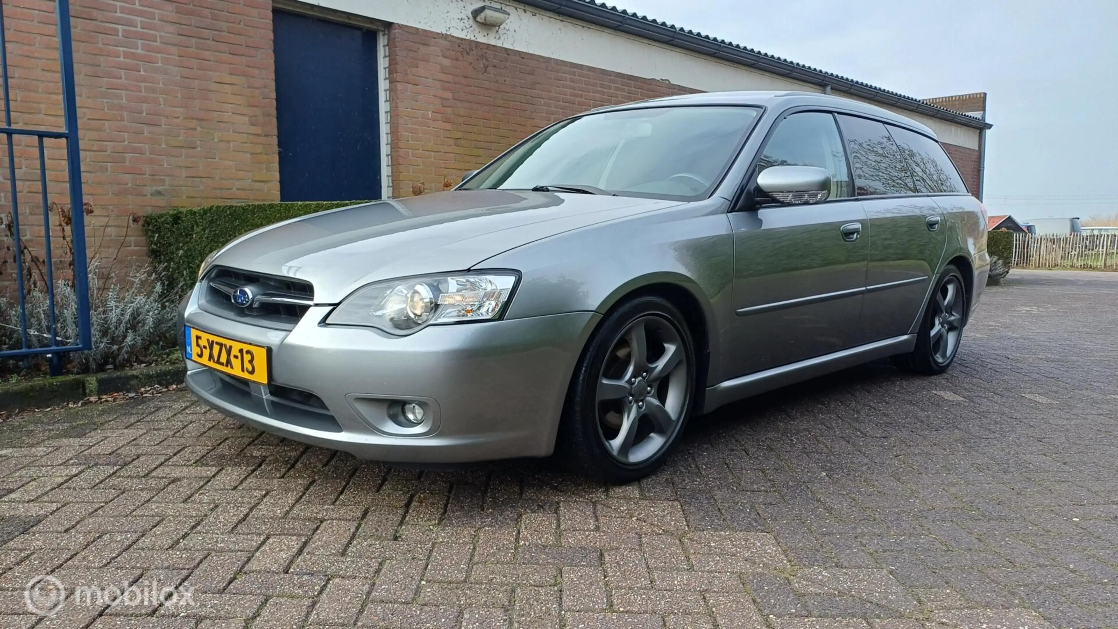 Subaru Legacy Touring Wagon 2.0R Comfort