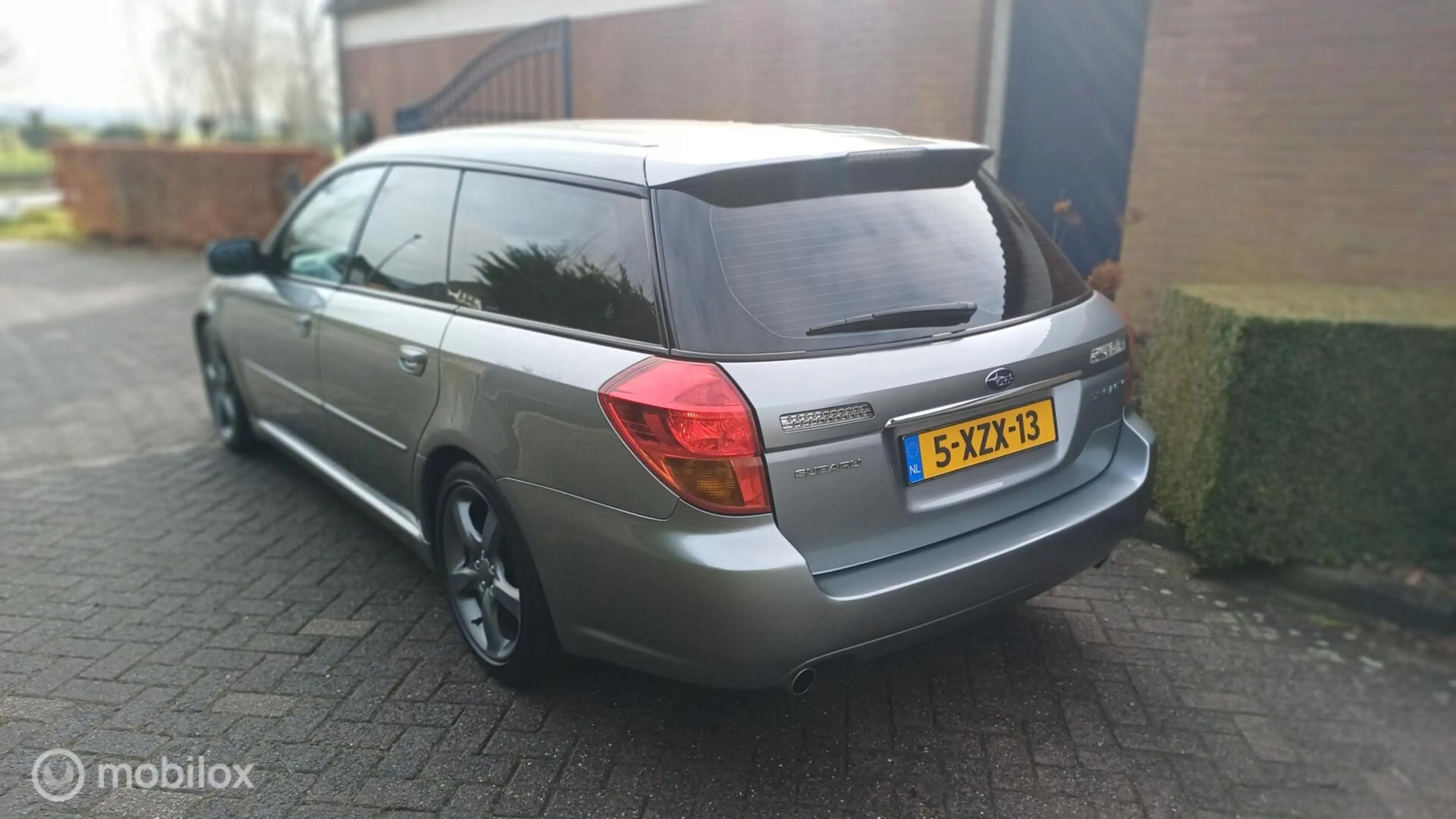 Subaru Legacy Touring Wagon 2.0R Comfort — photo 5