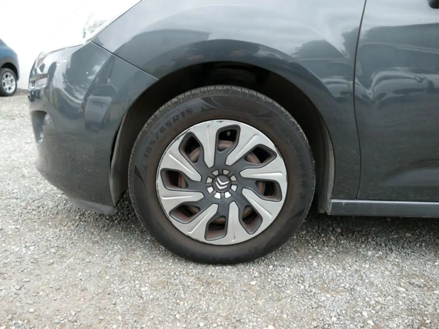 Citroen C3 68 Ch ATTRACTION BVM5 Grau - 2