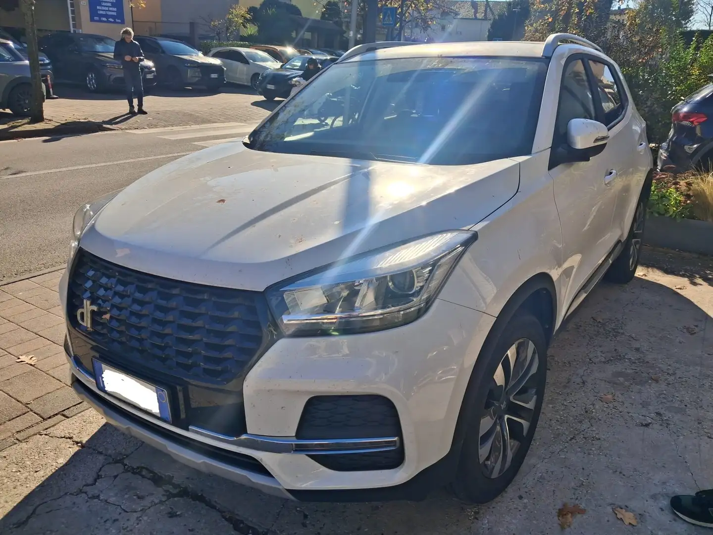 DR Automobiles DR4 DR 4.0 1.5 Gpl 114cv Weiß - 1