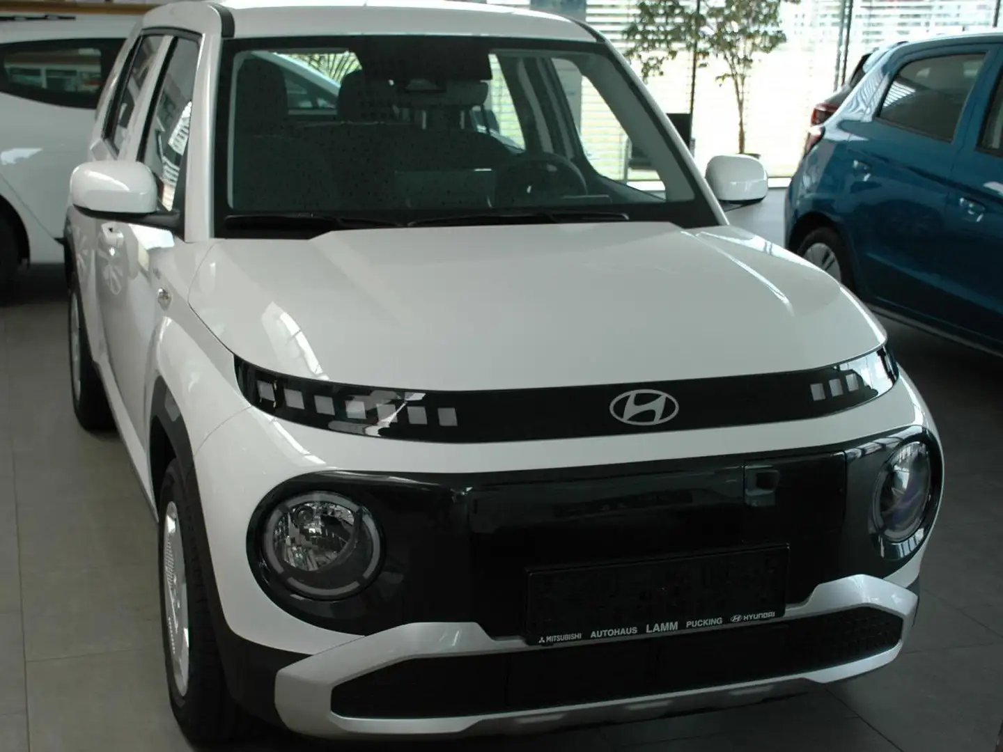 Hyundai Inster 49kWh Smart Line +P1 +O1 Blanc - 1