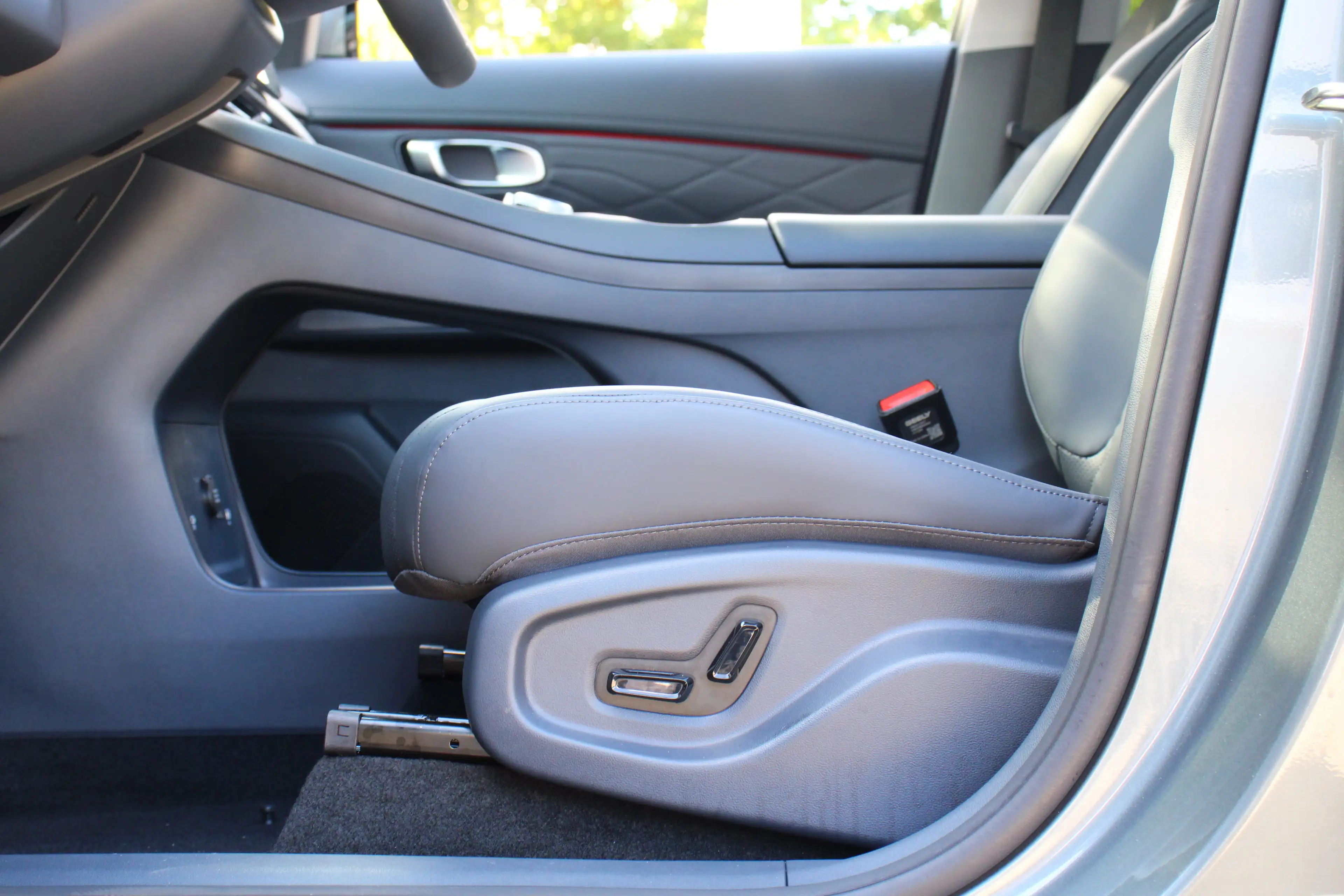 Geely Starray EM-i MAX+ | DIRECT LEVERBAAR | BOMVOL! | MASSAGE ZETELS — photo 10