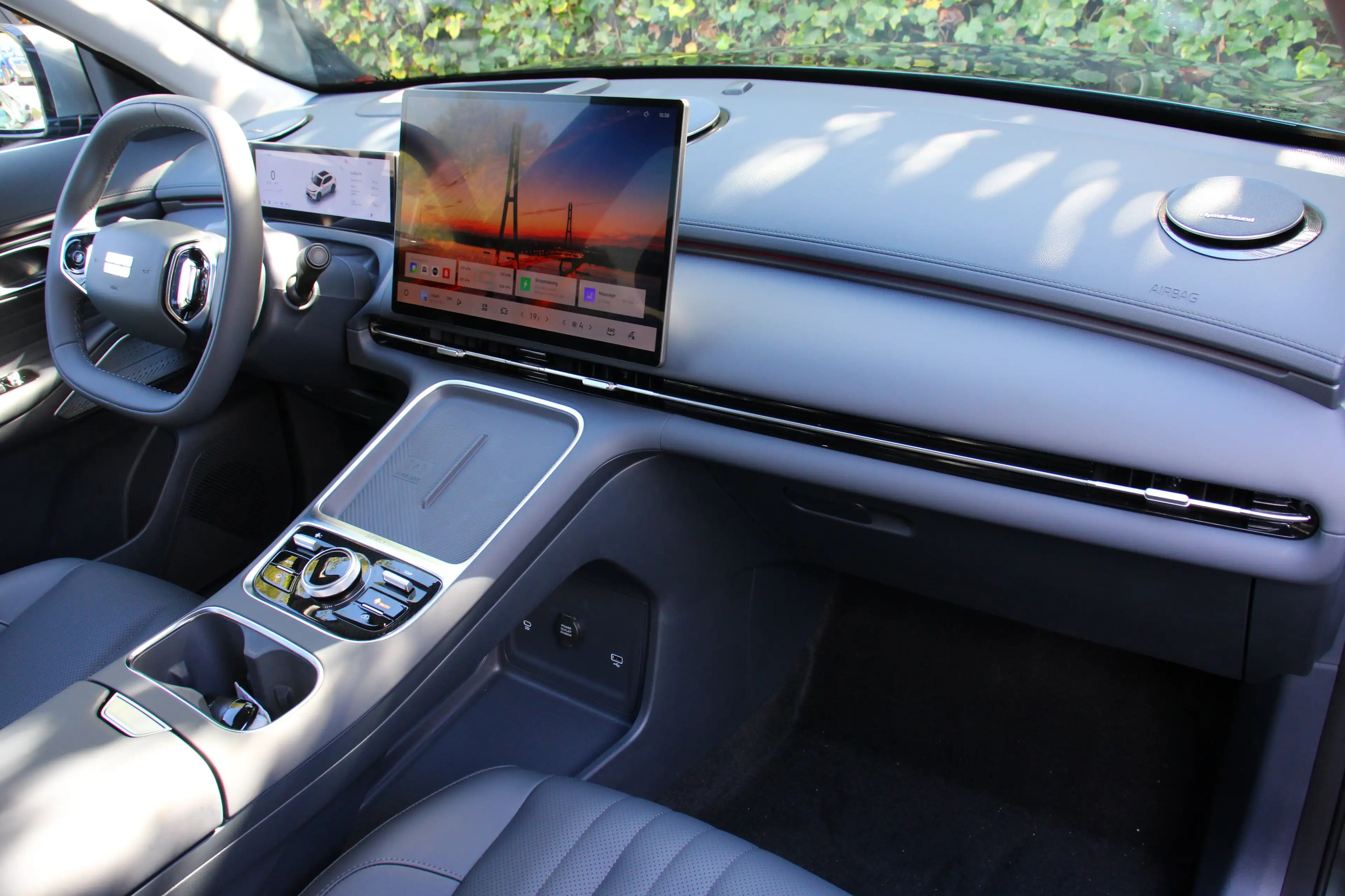 Geely Starray EM-i MAX+ | DIRECT LEVERBAAR | BOMVOL! | MASSAGE ZETELS — photo 6