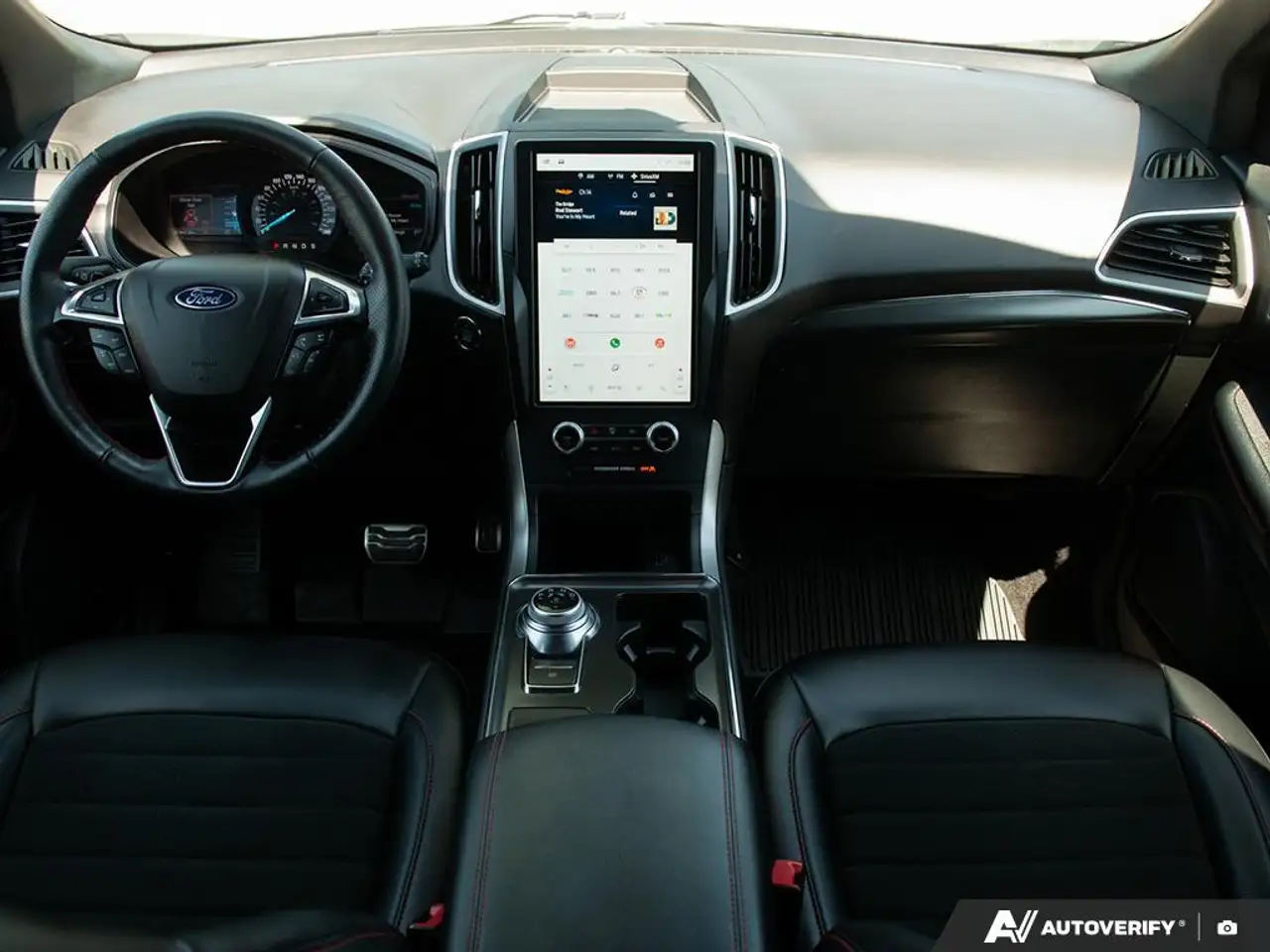 Ford Edge снимка Ford Edge