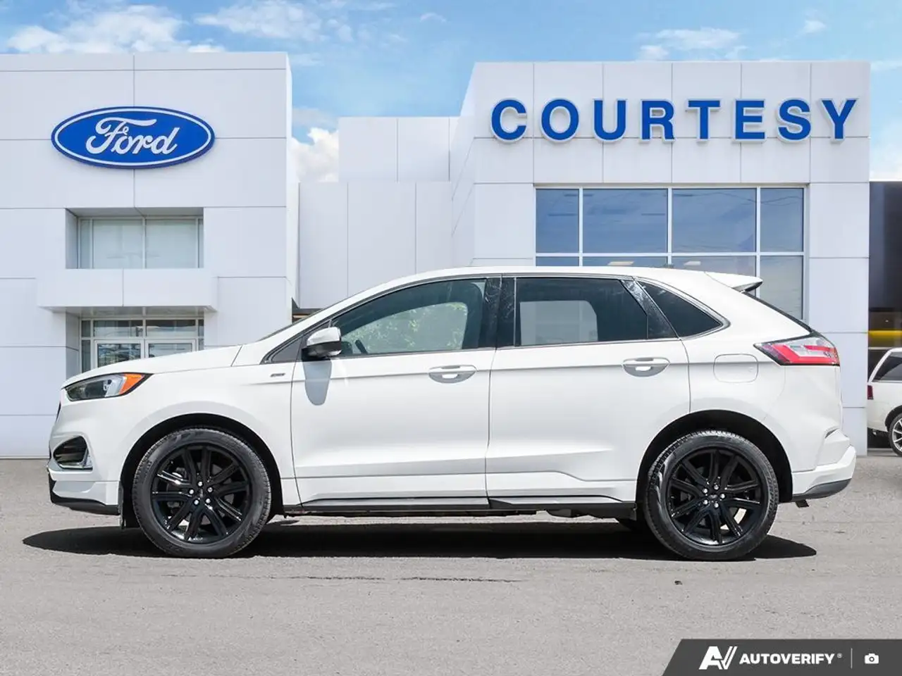 Ford Edge снимка Ford Edge