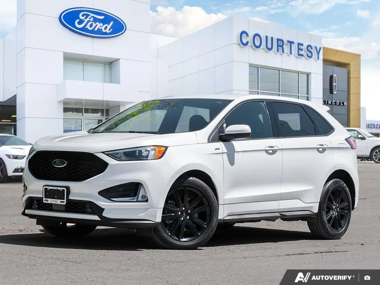 2022 Ford Edge