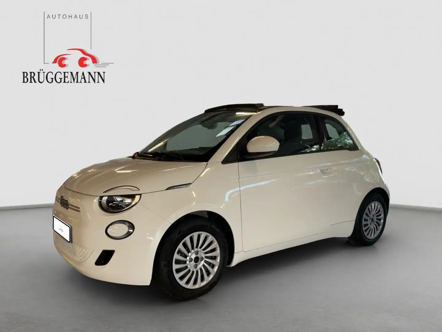 Fiat 500e 42 kWh Cabrio Weiß - 1