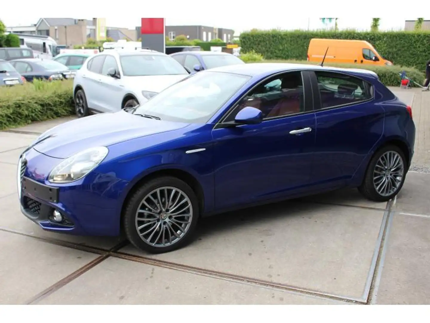 Alfa Romeo Giulietta Sport Collezione Blau - 2