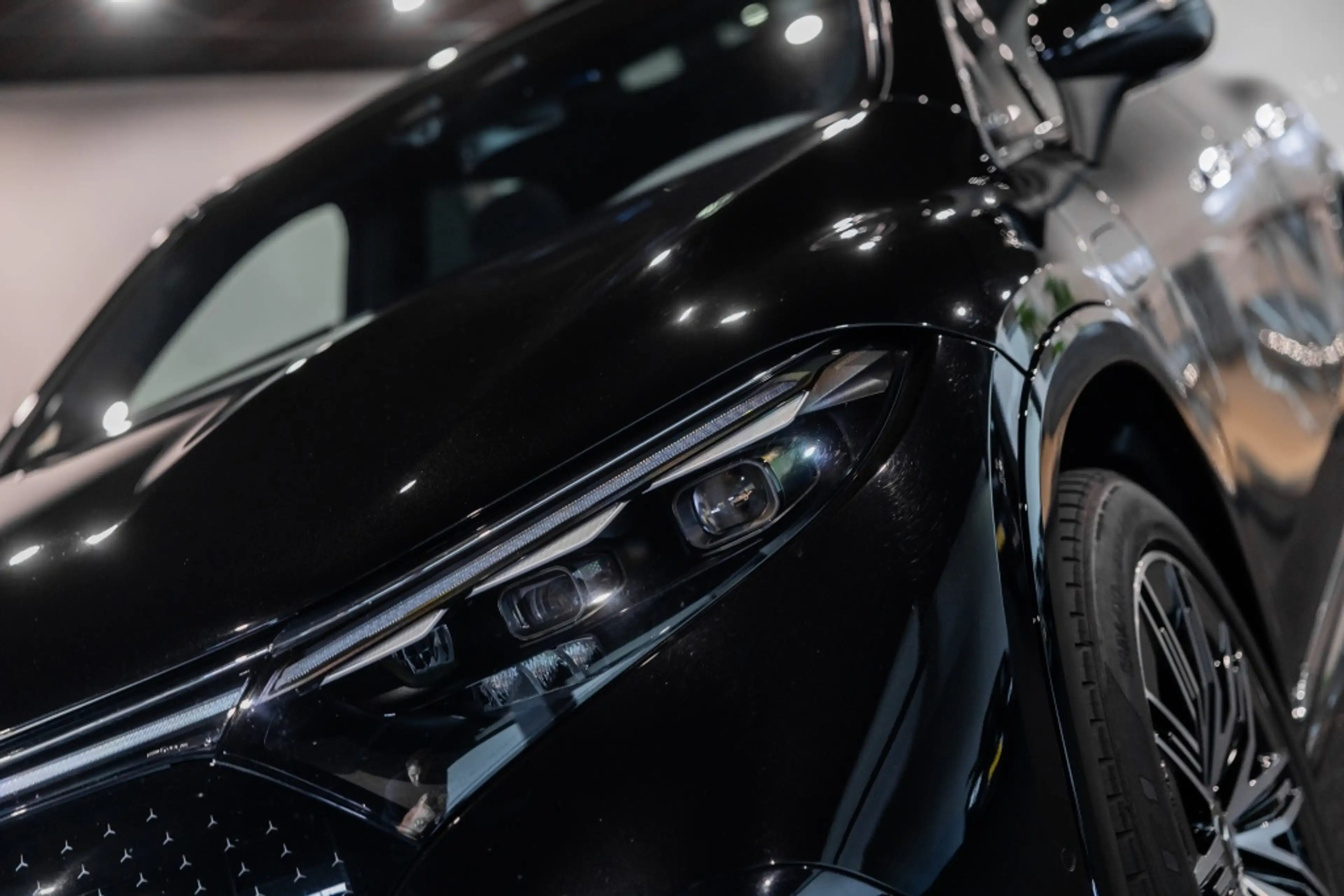 Mercedes-Benz EQS SUV 580 4M AMG Line | 4WS | Widescreen | Burmester | — photo 17