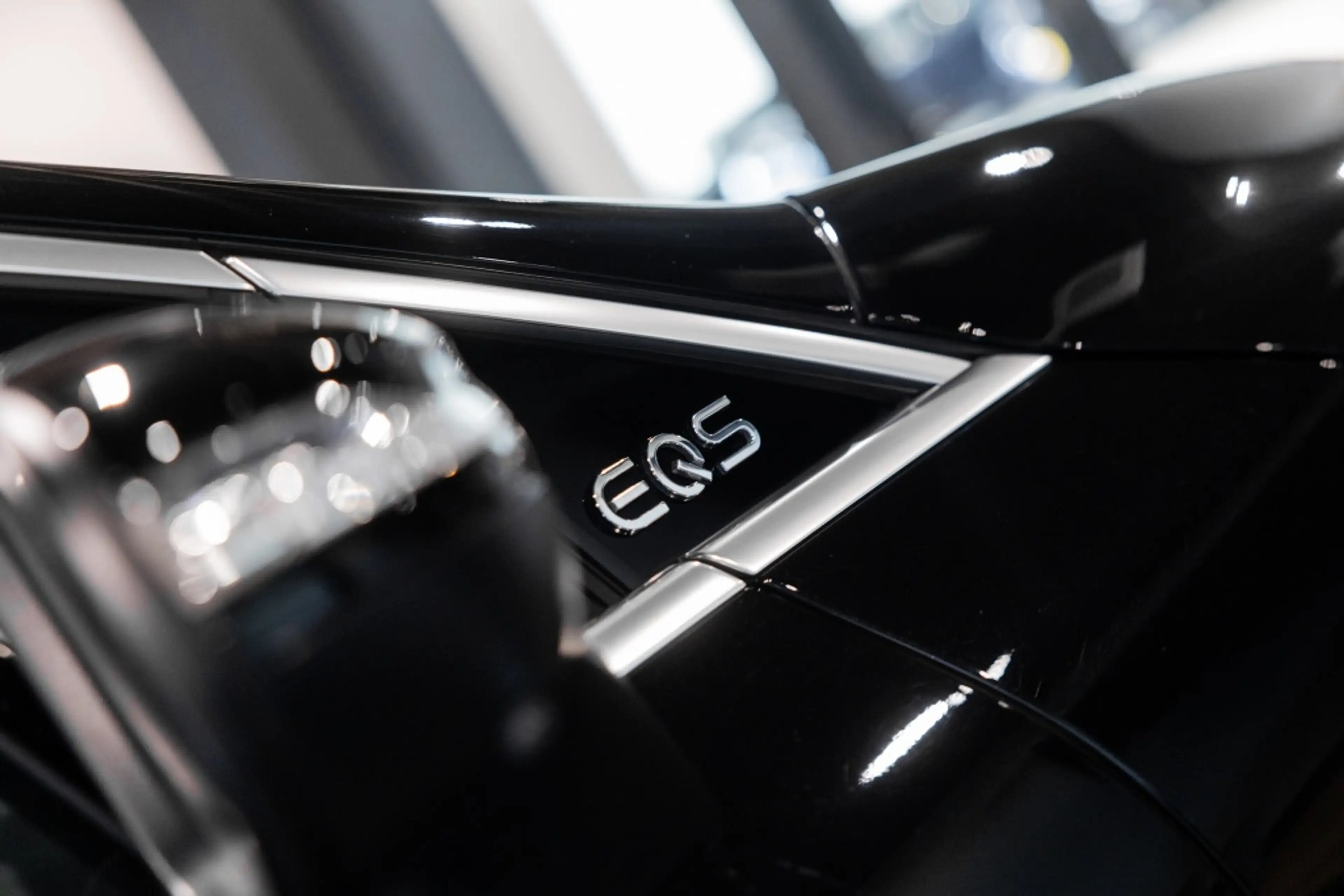 Mercedes-Benz EQS SUV 580 4M AMG Line | 4WS | Widescreen | Burmester | — photo 12