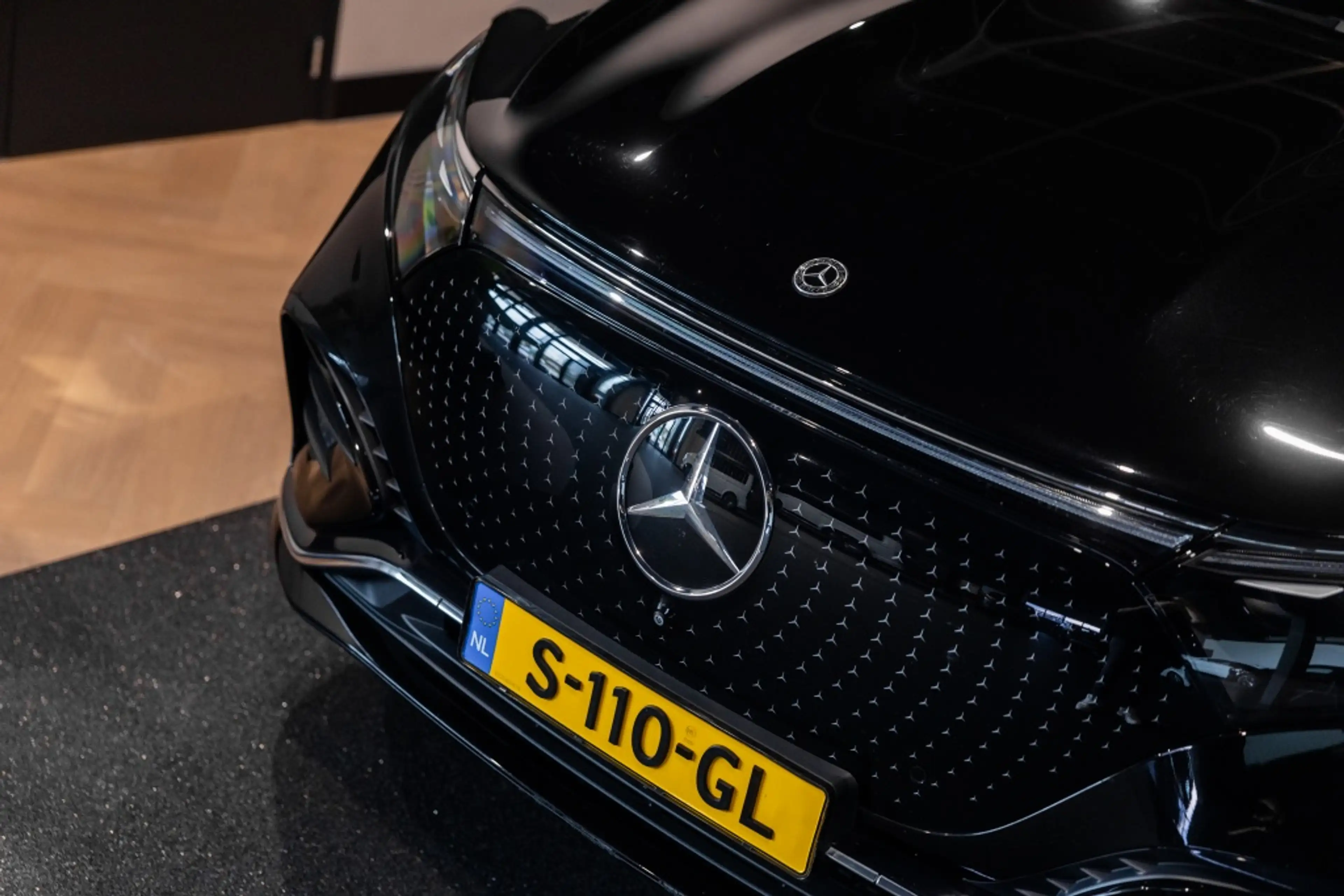 Mercedes-Benz EQS SUV 580 4M AMG Line | 4WS | Widescreen | Burmester | — photo 16